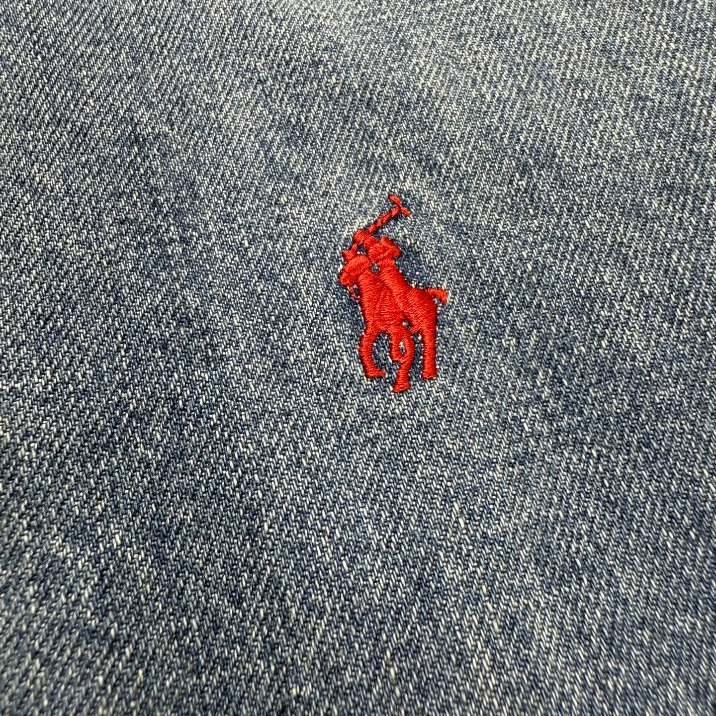 P360 model number K4 Ralph Lauren/Ralph Lauren 25 spring and autumn new Bayport washed denim jackets are the same for men and women. The top replica version is different from the market currency. Imported 10,000-needle embroidery, full of details. Different from the ordinary version in the market, don’t be confused. Re-engraving is not embarrassing, whoever fakes it is embarrassed. The same style can be used by both men and women. Size: S M L XL